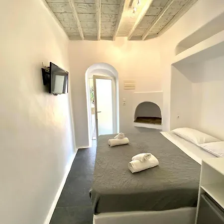 Mykonos Vibes Airport And Appartamento Mykonos Town