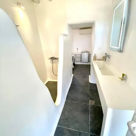 Mykonos Vibes Airport And Appartamento Mykonos Town