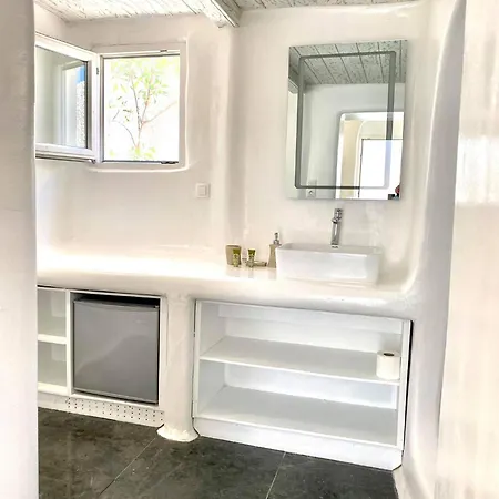 Mykonos Vibes Airport And Mykonos Town